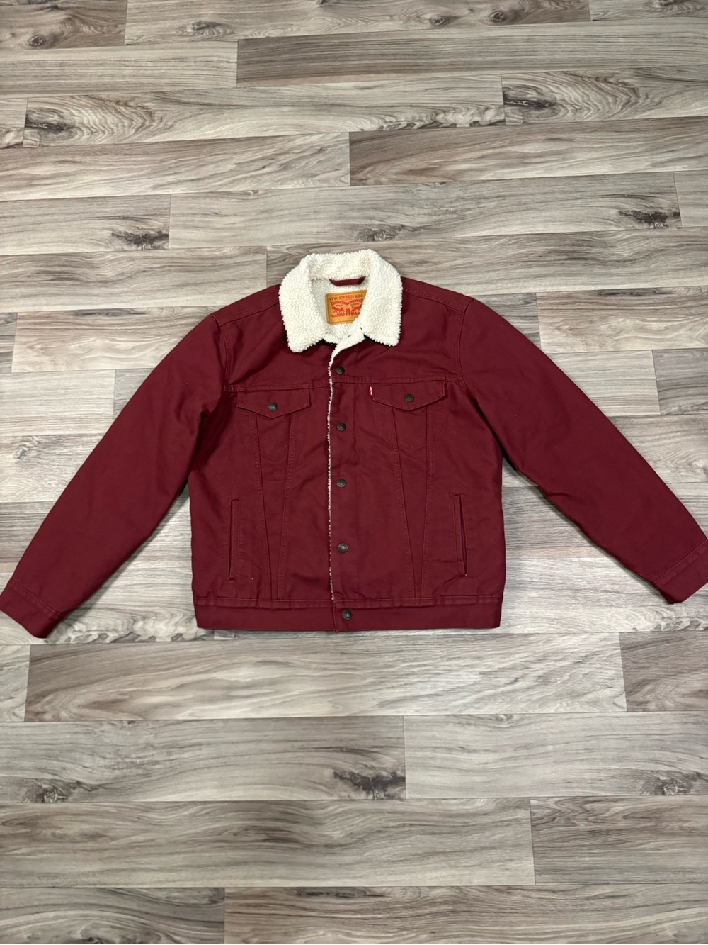 Levi's Type 3 Sherpa Trucker Jacket in Red Size Medium